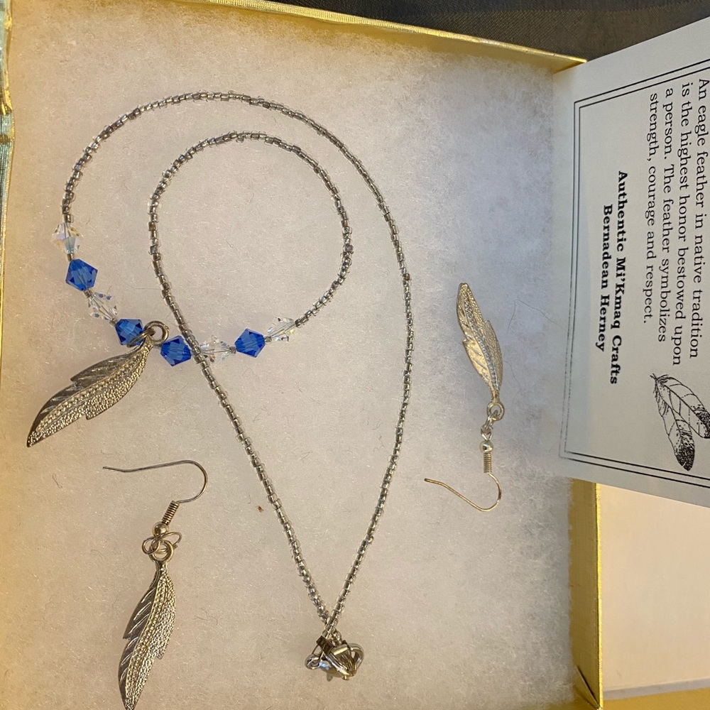 The Feather - necklace and earrings